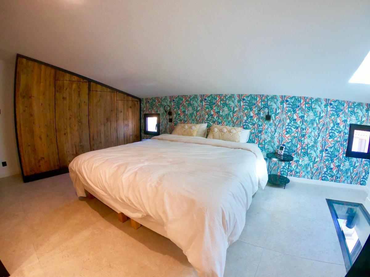 Casa Jungle ! Superb Duplex Apartment, Place Des Lices !